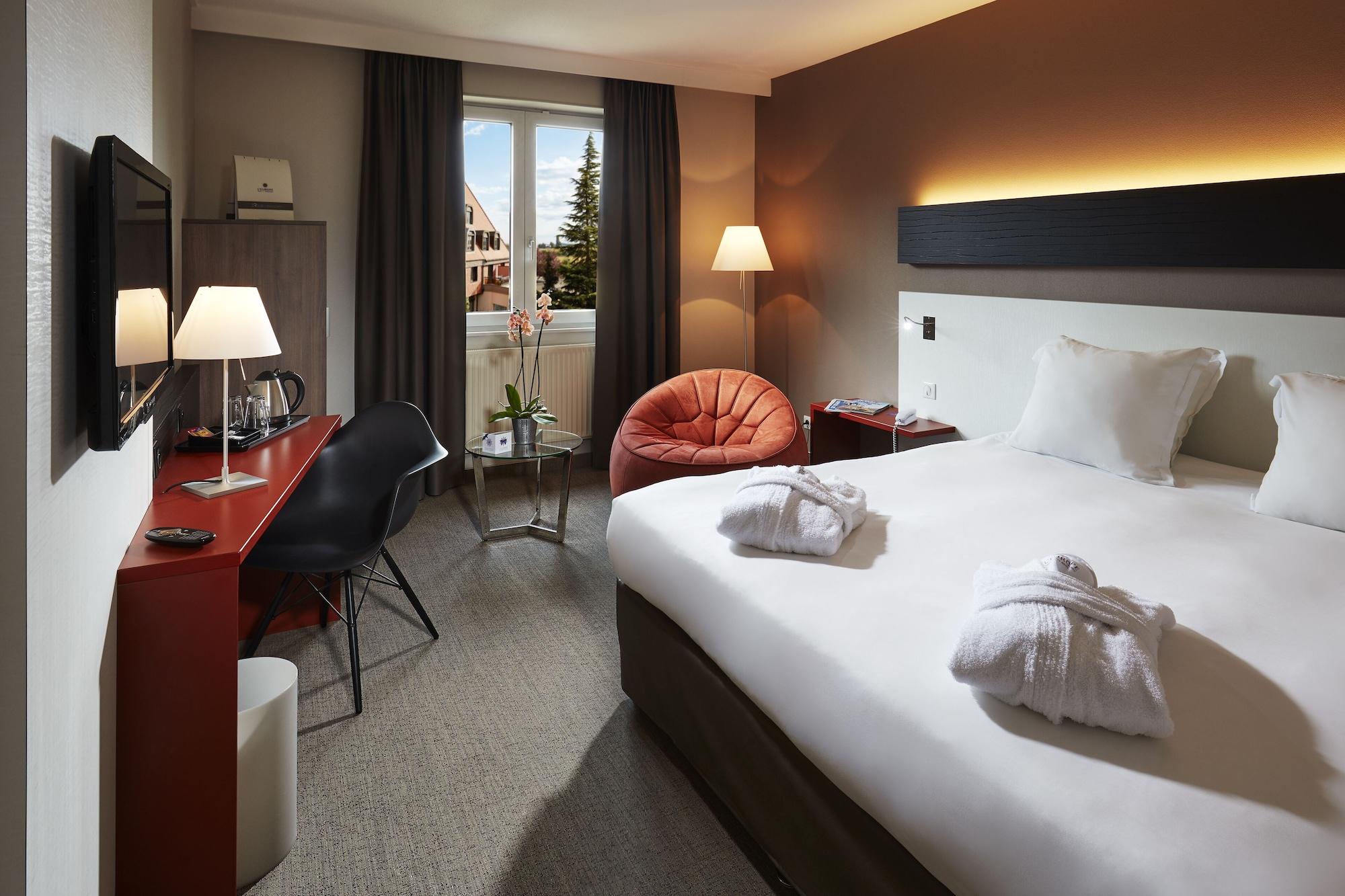 Hotel L'Europe Horbourg-Wihr Екстер'єр фото