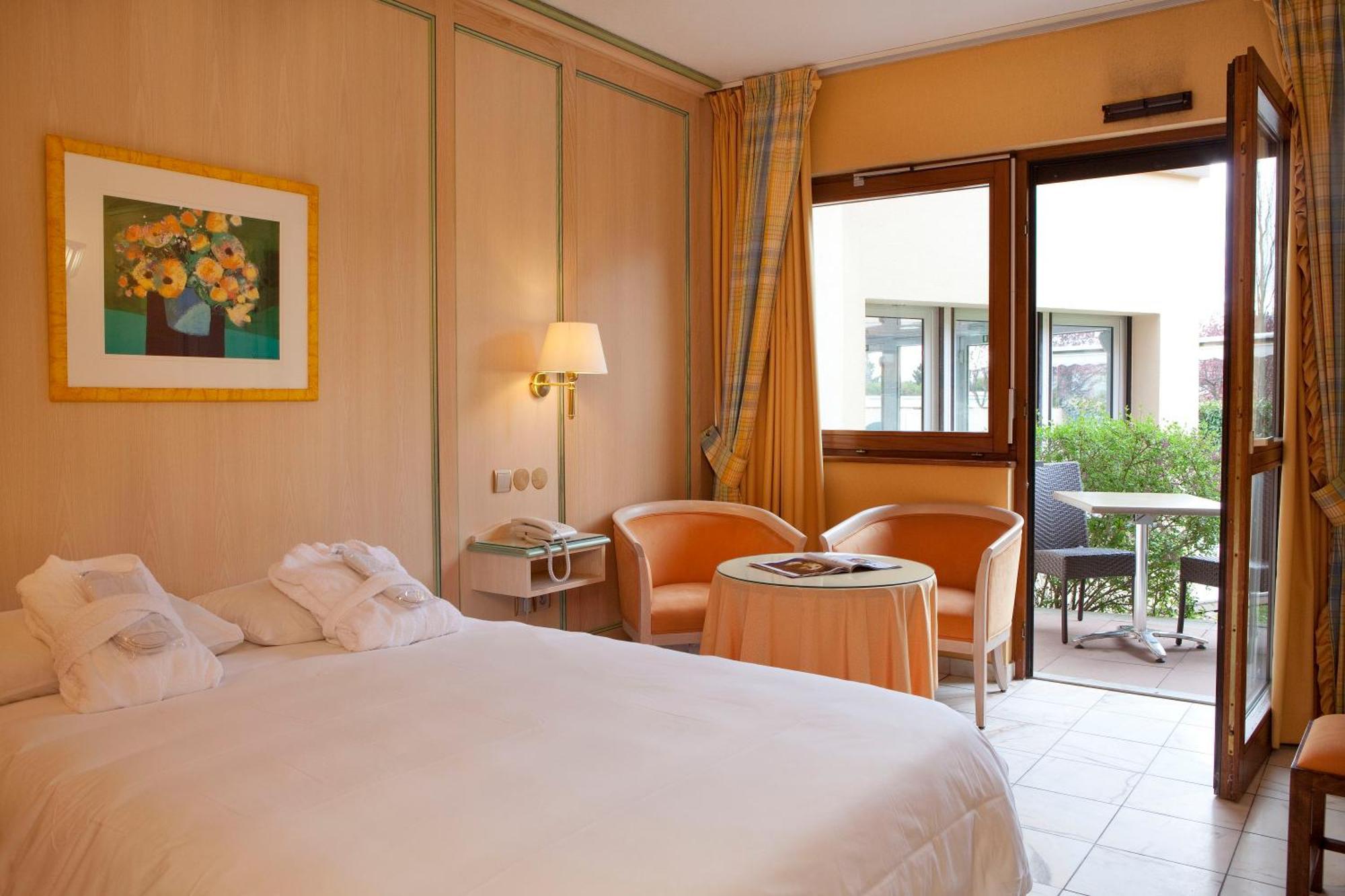 Hotel L'Europe Horbourg-Wihr Екстер'єр фото